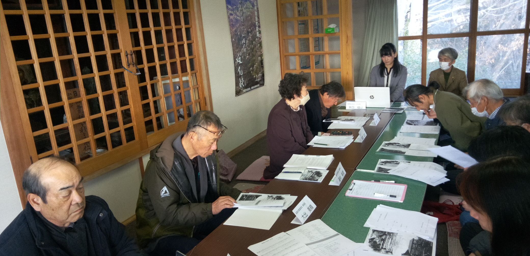 陸郷の皆さんとの懇談会の様子